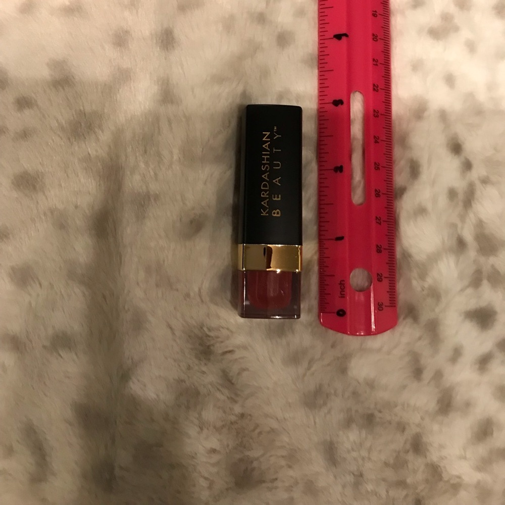 Kardashian Beauty - Lip Slayer